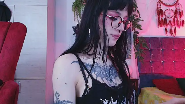 bathory_vamps live sex cam