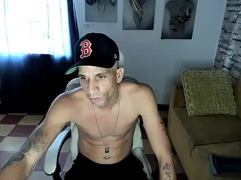 danisegura's cam snapshot