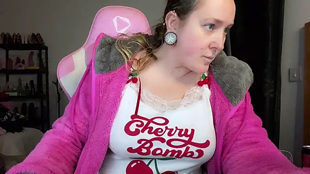 kisicaxx's cam snapshot