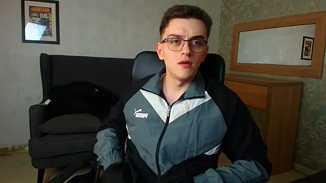 FelixStarkk live sex cam