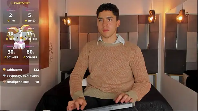 LiamNovak live sex cam