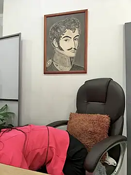 _Bella-Office1 live sex cam