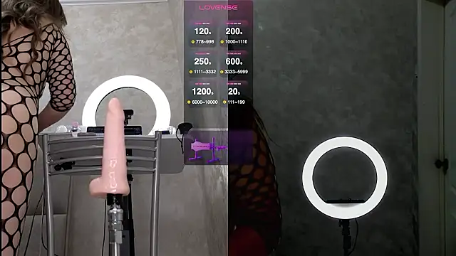 Playful_Chloe live sex cam