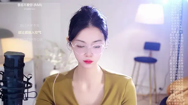 Ocean--Lili live sex cam