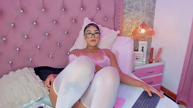 Mia_Jansen live sex cam