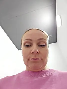 Bondgirl_013 live sex cam