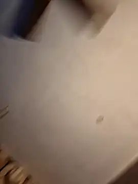 lewis7869 live sex cam