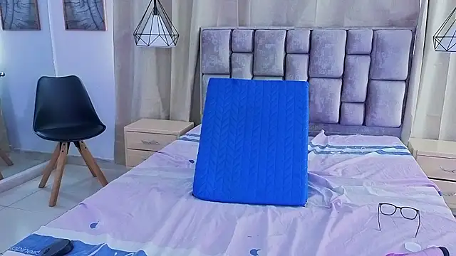 scarlettjohnson_'s cam snapshot