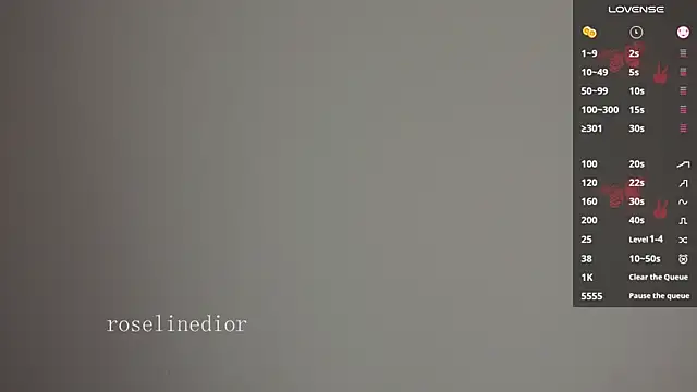 roselinedior live sex cam