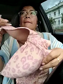 __valentina18 live sex cam