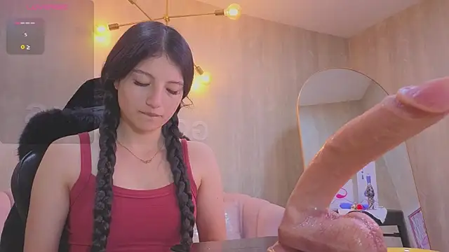 Evadeep_a's cam snapshot