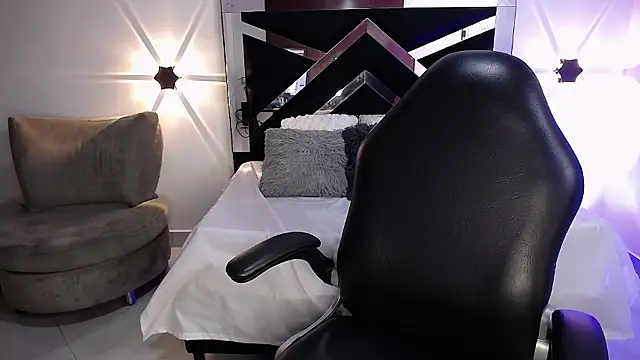 CataleyaRoselle's cam snapshot