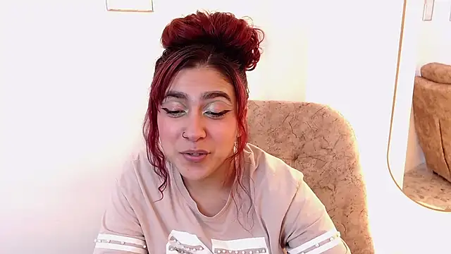 AvilixArtemis's cam snapshot