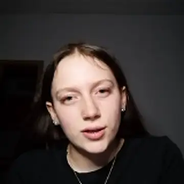 YoungLisaa18's cam snapshot