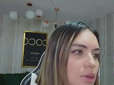 zarcasutra_t's cam snapshot