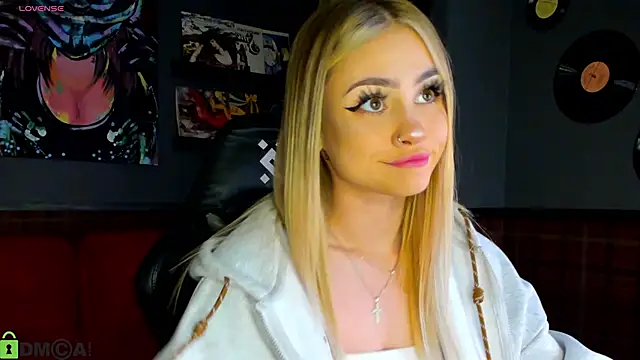 KarinaBroks's cam snapshot