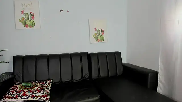 hazel_slim live sex cam