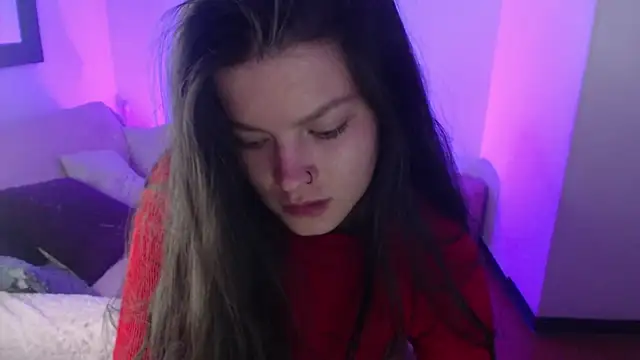 Sara_valderrama_'s cam snapshot