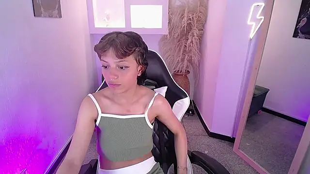 melodyy_as's cam snapshot