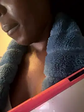 choclatepeaach live sex cam