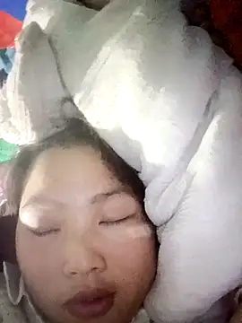 PhamPhung live sex cam