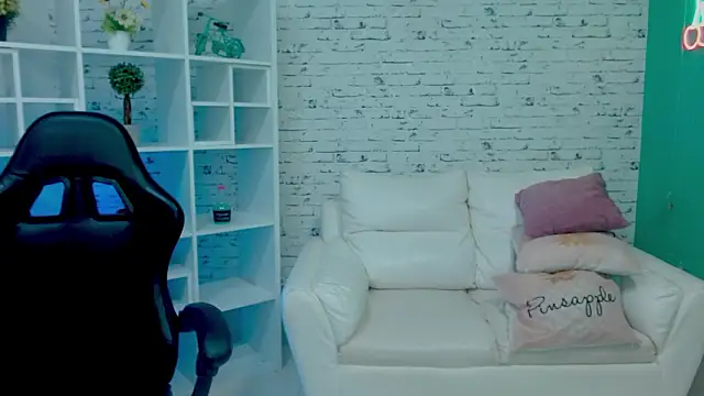 esmeralda_cuisman's cam snapshot