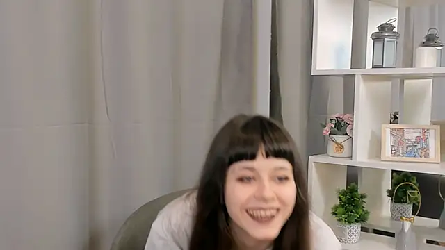 BellaLewter's cam snapshot