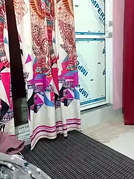 your_sidhi's cam snapshot