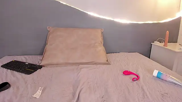 Stefany_gonzales_'s cam snapshot