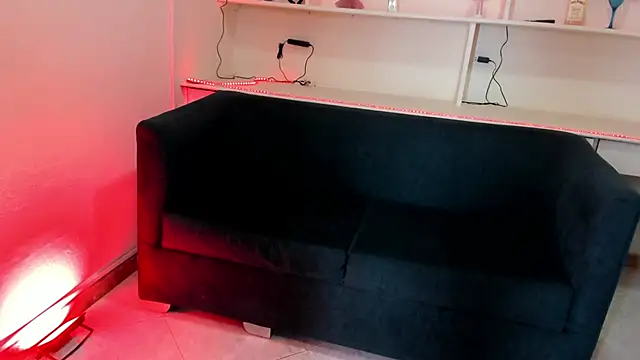 Samantha_Martiness's cam snapshot