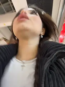 Chloe__Moon live sex cam