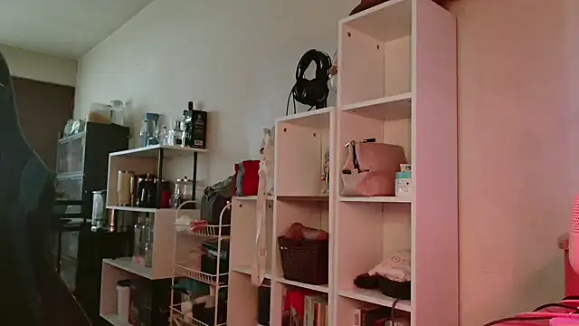 SmokyDee live sex cam