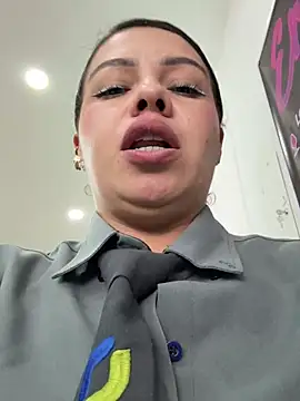 Ariana-07's cam snapshot