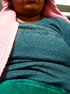 Desi_Biwi's cam snapshot