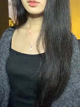 Nhinhi18's cam snapshot