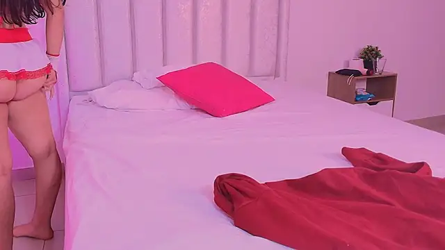 Emilyy_Vegaa live sex cam