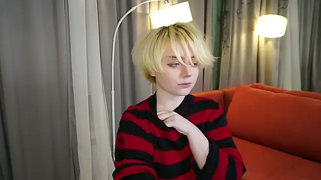 KellyKik's cam snapshot