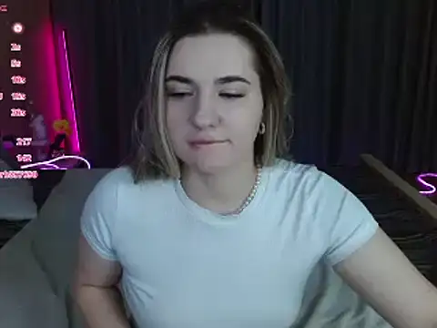 BellaaBlushh's cam snapshot