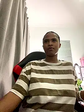 _Fifi's cam snapshot