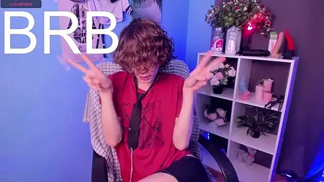 LeoBensyten live sex cam