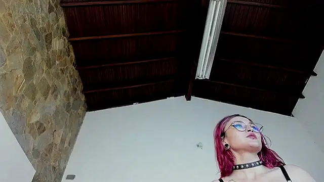 madame_ibby's cam snapshot