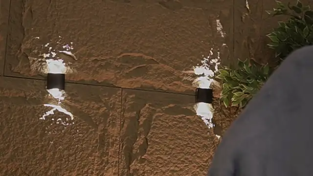 Logan_Varela live sex cam