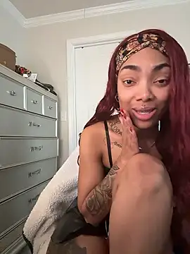 butterflybootyy live sex cam