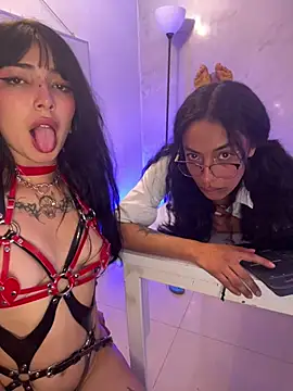 Baddest_Katt's cam snapshot