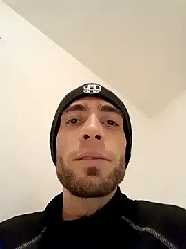 Kinshasa95 live sex cam