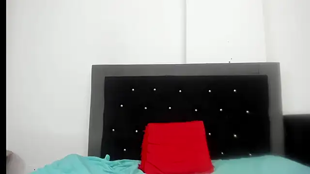 vfridaper's cam snapshot