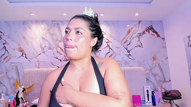 kiana_cream live sex cam