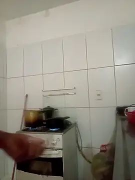 Prettahvitoria20 live sex cam