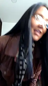 Esmeralda333 live sex cam