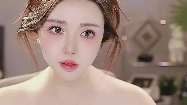 Qiaoqiao__ live sex cam